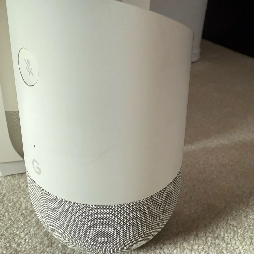 Google Home Smart Speaker